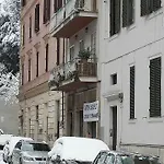 Termini Gold Guesthouse